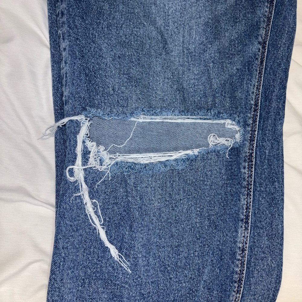 American Eagle Outfitters Medium Distressed Super High Rise Straight Leg Jeans - Picture 2 of 5